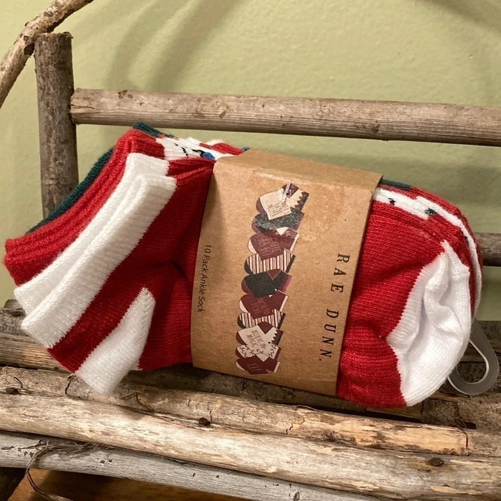 Rae Dunn Toddler 4T-5T TEN PACK CHRISTMAS ANKLE SOCKS
